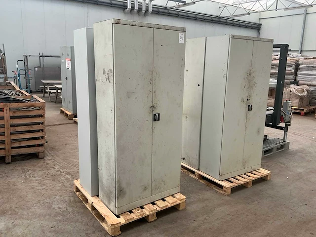 Werkplaats kast (4x) - afbeelding 2 van  5