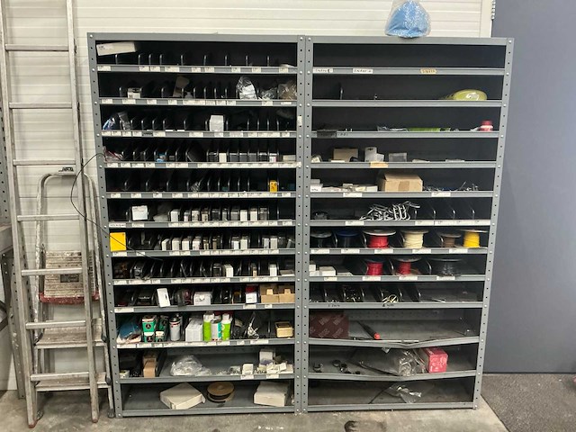 Werkplaats kast incl inhoud - afbeelding 4 van  11
