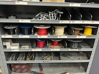 Werkplaats kast incl inhoud - afbeelding 8 van  11