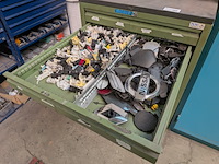 Werkplaats ladekast met inhoud - afbeelding 11 van  16