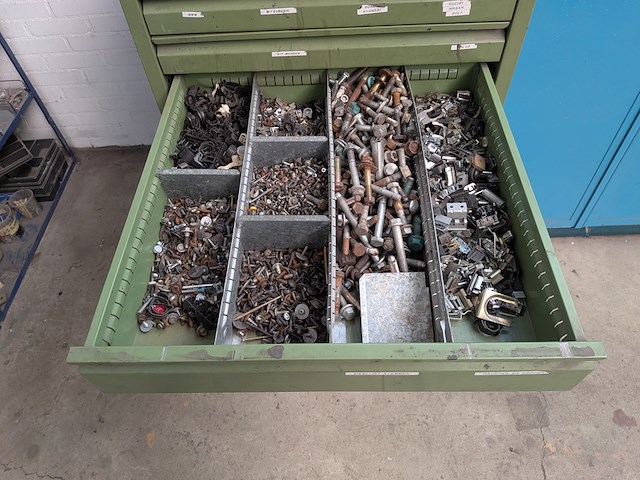 Werkplaats ladekast met inhoud - afbeelding 13 van  16