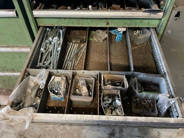 Werkplaats ladenkast met inhoud (2x) - afbeelding 4 van  7