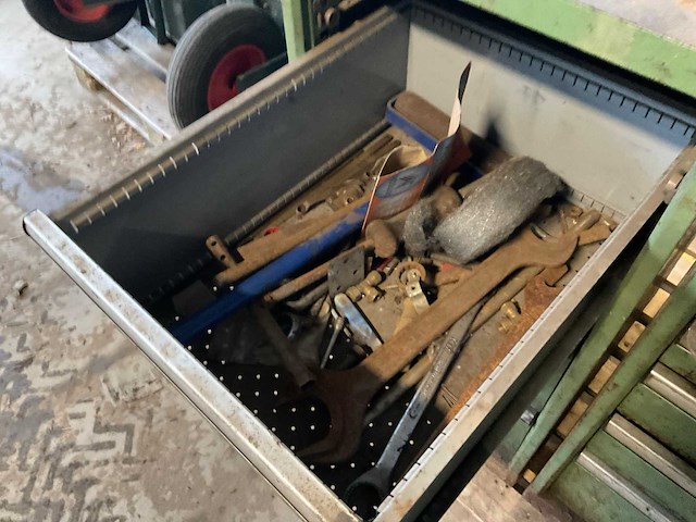 Werkplaats ladenkast met inhoud (2x) - afbeelding 5 van  7