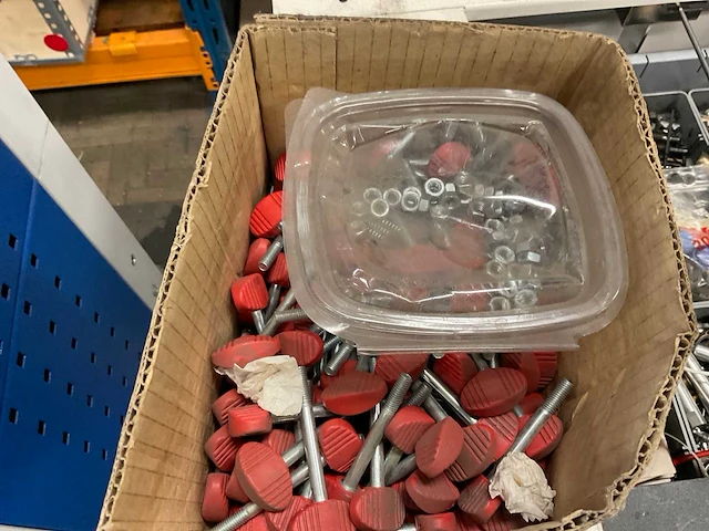 Werkplaats ladenkast met inhoud - afbeelding 8 van  8