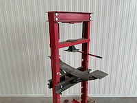 Werkplaats persmachine - afbeelding 5 van  7