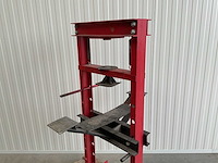 Werkplaats persmachine - afbeelding 6 van  7