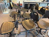 Werkplaats stoelen (9x) - afbeelding 3 van  4