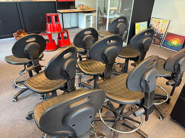 Werkplaats stoelen (9x) - afbeelding 4 van  4