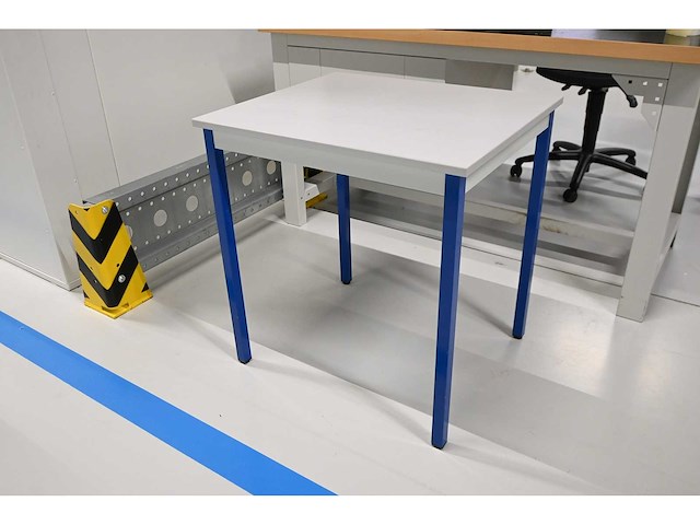 Werkplaats tafel - afbeelding 1 van  2