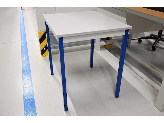 Werkplaats tafel - afbeelding 2 van  2