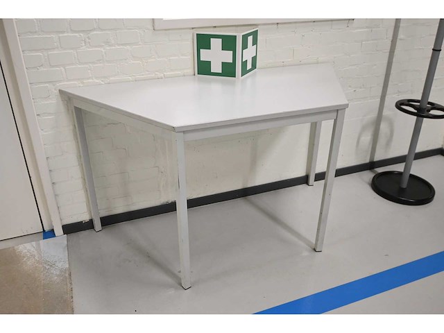 Werkplaats tafel - afbeelding 2 van  2