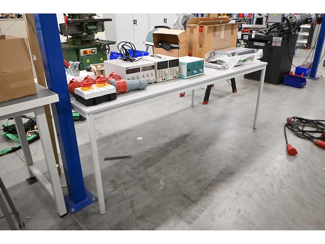 Werkplaats tafel - afbeelding 2 van  3