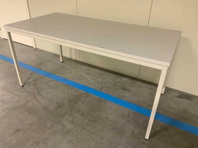 Werkplaats tafel - afbeelding 2 van  2