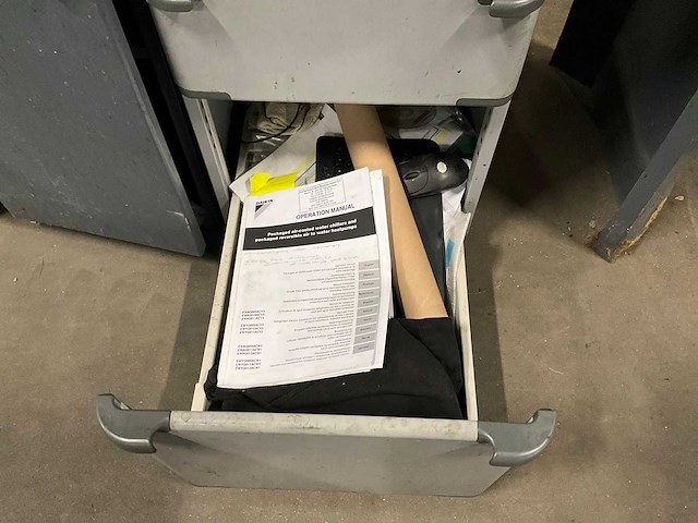 Werkplaatsbureau - afbeelding 4 van  5