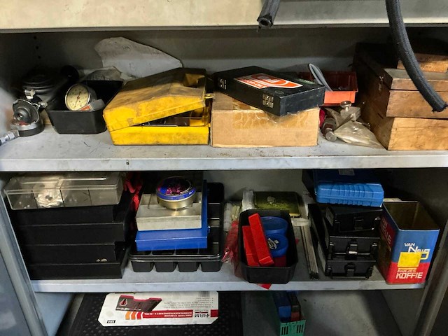 Werkplaatsinventaris, diagnose apparatuur, en diverse voorraad - afbeelding 4 van  15