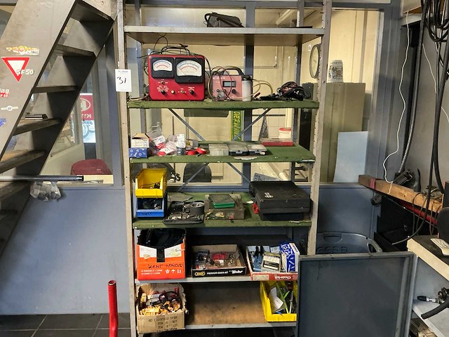 Werkplaatsinventaris, diagnose apparatuur, en diverse voorraad - afbeelding 12 van  15