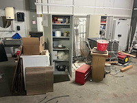 Werkplaatsinventaris en gereedschappen - afbeelding 9 van  41