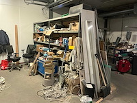 Werkplaatsinventaris en gereedschappen - afbeelding 24 van  41