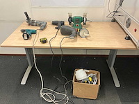 Werkplaatsinventaris en gereedschappen - afbeelding 35 van  41