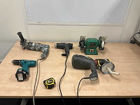 Werkplaatsinventaris en gereedschappen - afbeelding 36 van  41