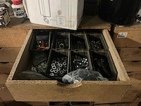 Werkplaatsinventaris en gereedschappen - afbeelding 41 van  41