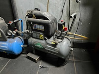 Werkplaatsinventaris en motoronderdelen - afbeelding 18 van  26