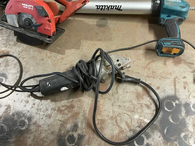 Werkplaatsinventaris met kast - afbeelding 6 van  15