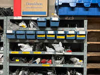 Werkplaatsinventaris / onderdelen - afbeelding 12 van  17