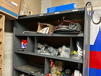 Werkplaatsinventaris / onderdelen - afbeelding 14 van  17