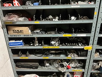 Werkplaatsinventaris / onderdelen - afbeelding 13 van  17