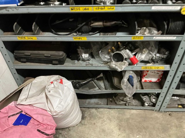 Werkplaatsinventaris / onderdelen - afbeelding 9 van  17