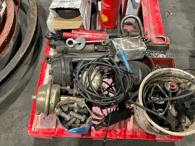 Werkplaatsinventaris - afbeelding 2 van  5