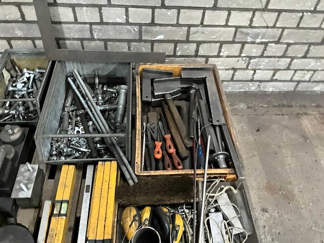 Werkplaatsinventaris - afbeelding 4 van  7
