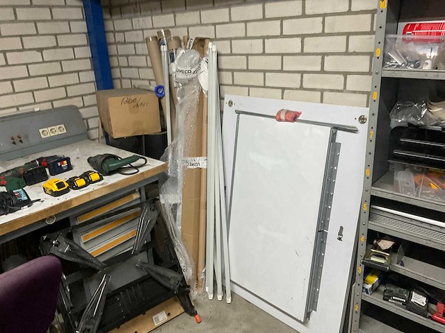 Werkplaatsinventaris - afbeelding 31 van  32