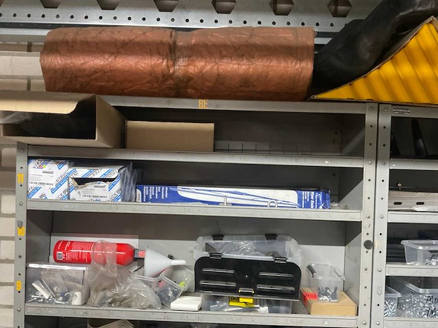 Werkplaatsinventaris - afbeelding 32 van  32