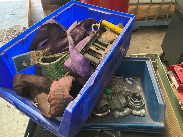 Werkplaatsinventaris - afbeelding 4 van  4