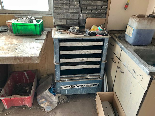 Werkplaatsinventaris - afbeelding 23 van  25