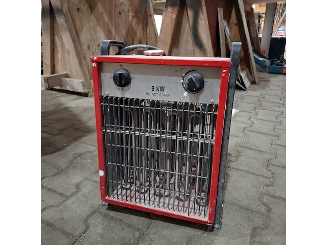 Werkplaatskachel munters, rpl9ft, bouwjaar 2012 - afbeelding 1 van  4