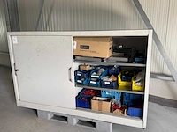Werkplaatskast - met industriele inhoud - werkplaatskast