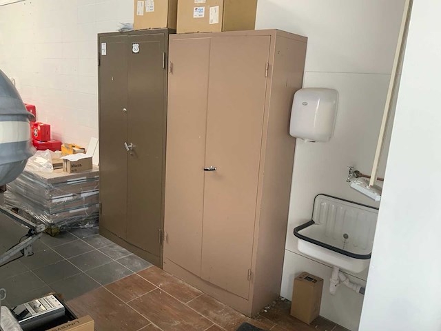 Werkplaatskast (2x) - afbeelding 1 van  1