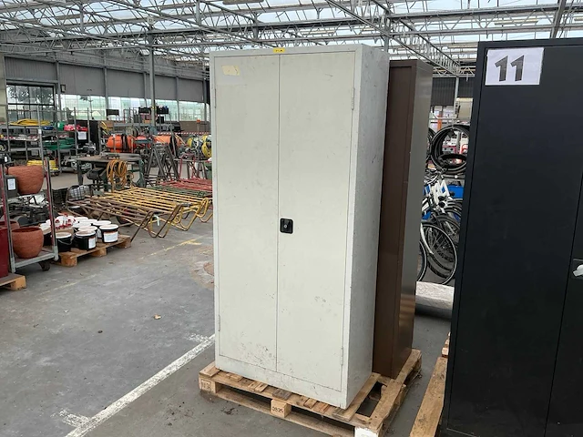 Werkplaatskast (2x) - afbeelding 1 van  6