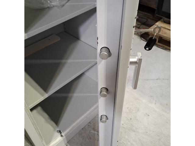Werkplaatskast en brandkast - afbeelding 6 van  14