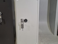 Werkplaatskast en brandkast - afbeelding 7 van  14