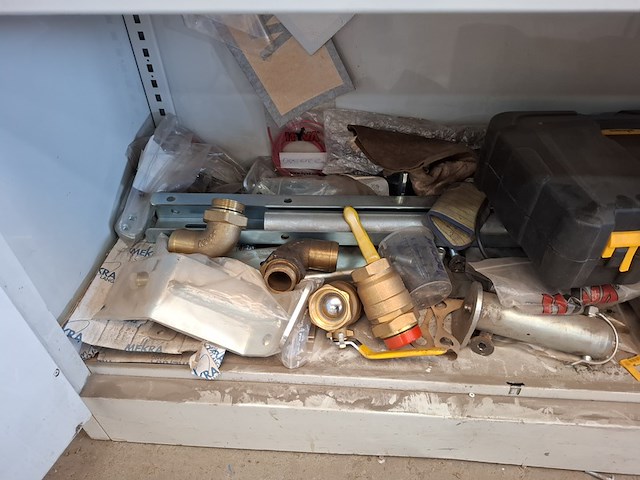 Werkplaatskast en materiaalstelling - afbeelding 9 van  10