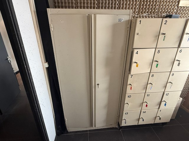 Werkplaatskast met 15-deurs locker - afbeelding 6 van  7