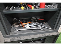 Werkplaatskast met gereedschap en werkplaatsinventaris (2x) - afbeelding 2 van  4