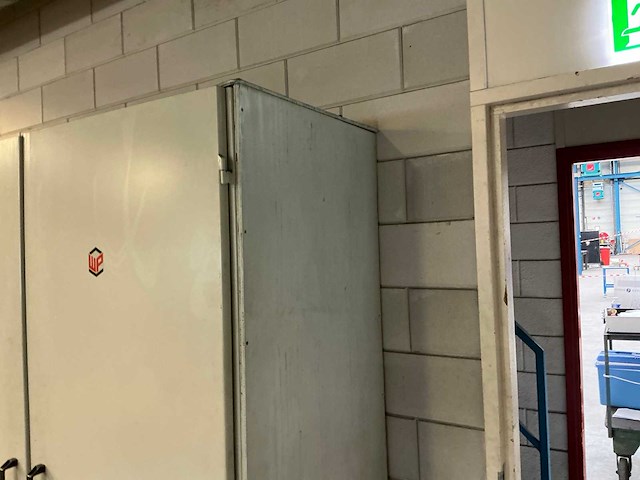 Werkplaatskast met inhoud (2x) - afbeelding 22 van  26