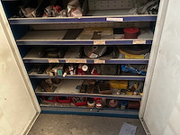 Werkplaatskast met inhoud (2x) - afbeelding 7 van  8
