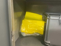 Werkplaatskast met inhoud (3x) - afbeelding 5 van  21