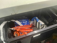 Werkplaatskast met inhoud (3x) - afbeelding 6 van  21